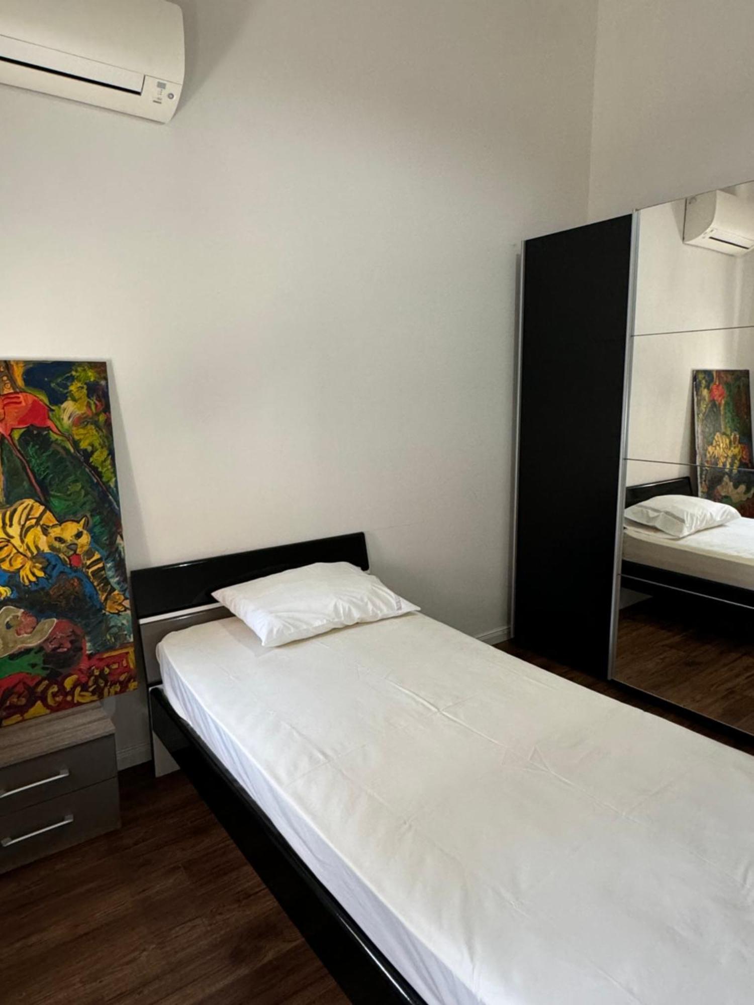 Ambassador Tirana Apartment Экстерьер фото